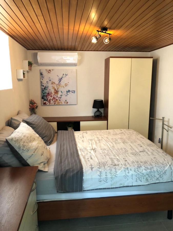 Casa Hortensia Njivice Bagian luar foto