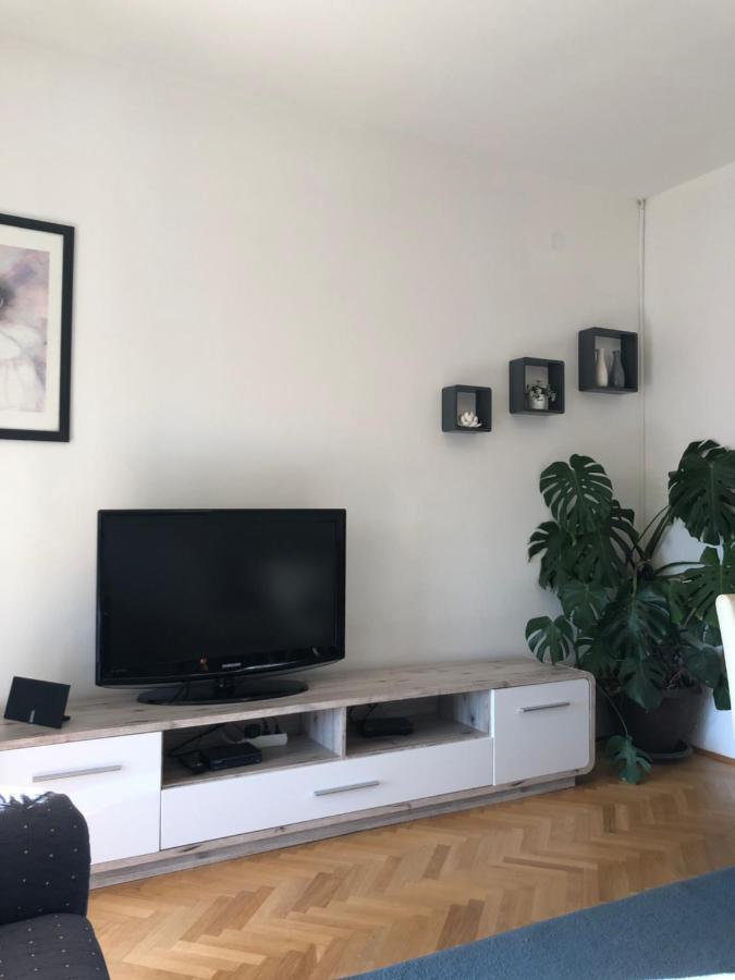Casa Hortensia Njivice Bagian luar foto